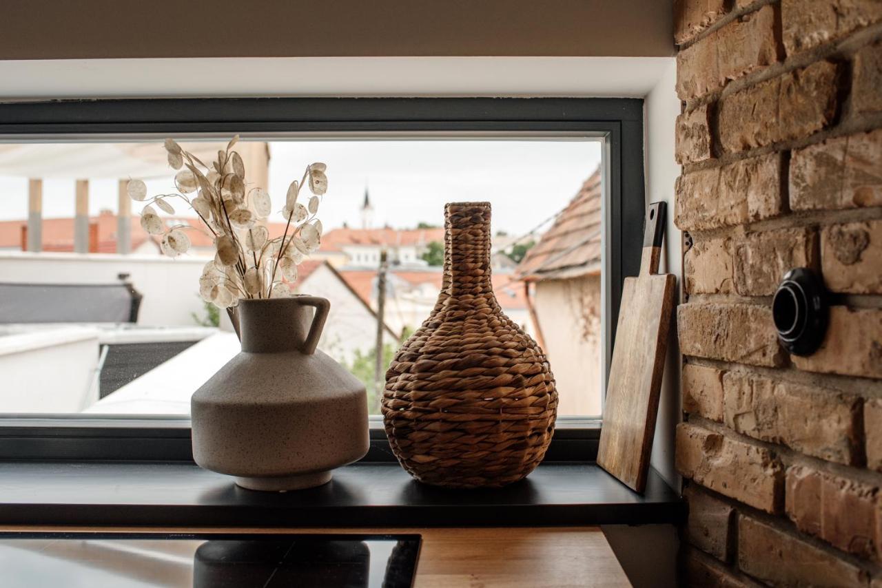 Loftlakásom**** Veszprém Esterno foto